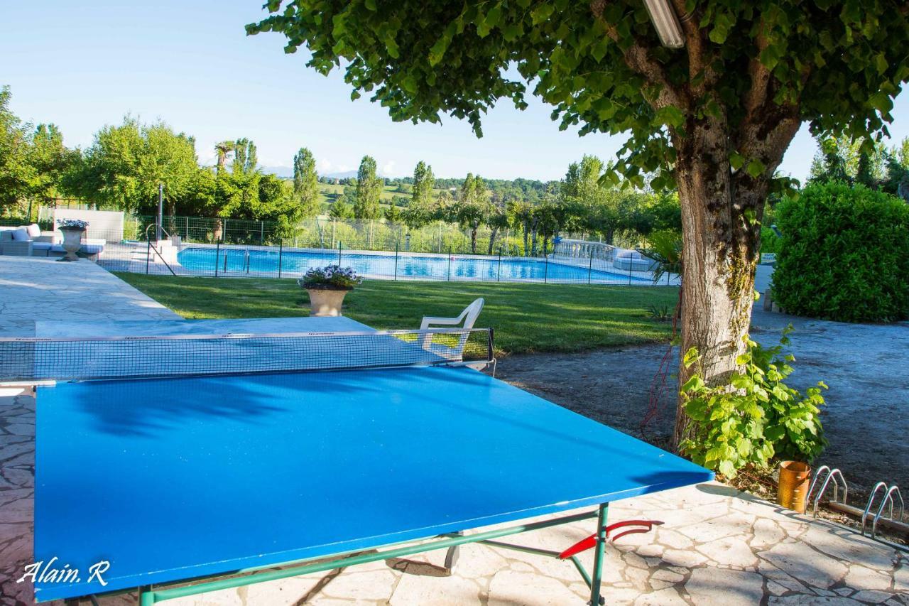فندق Paradise Challets And Camping Sarrecave المظهر الخارجي الصورة