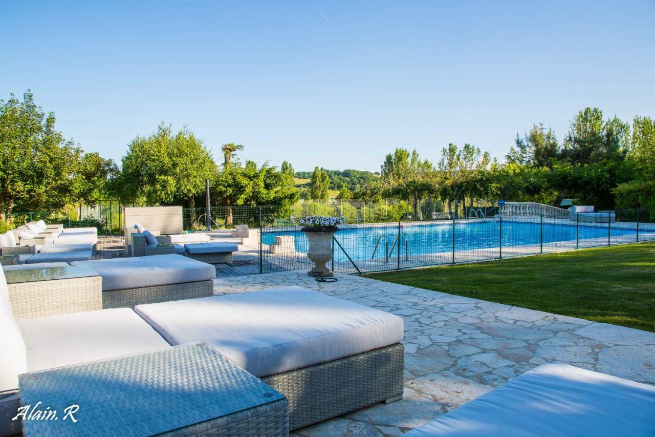 فندق Paradise Challets And Camping Sarrecave المظهر الخارجي الصورة