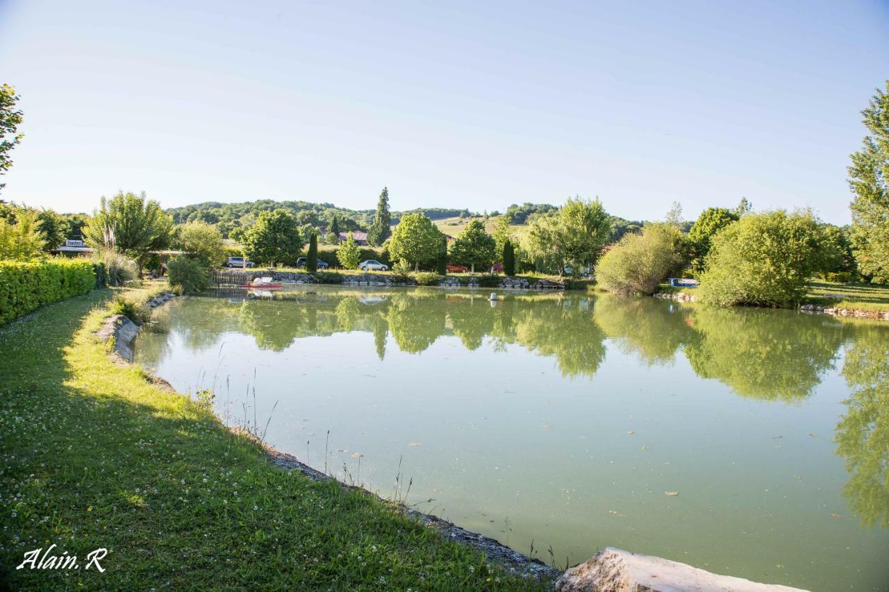 فندق Paradise Challets And Camping Sarrecave المظهر الخارجي الصورة